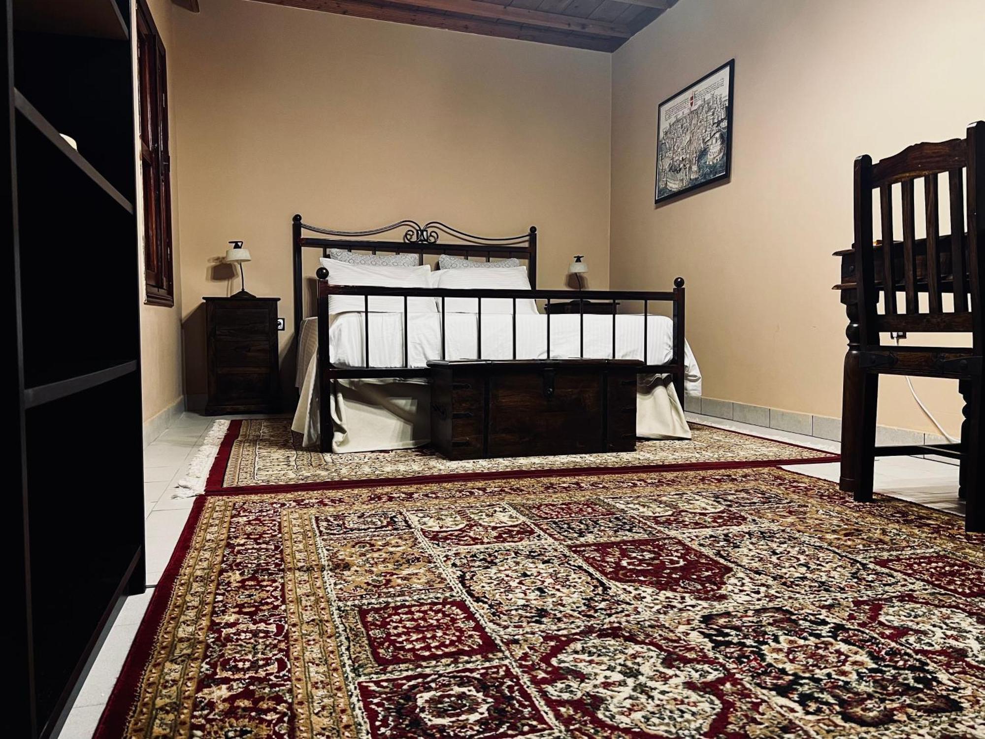 The Knight And The Pomegranate - Luxury Medieval Villa Rhodes City Dış mekan fotoğraf
